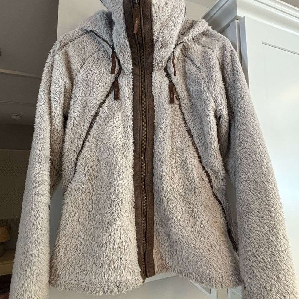 Kuhl Plush Tan Fleece Jacket